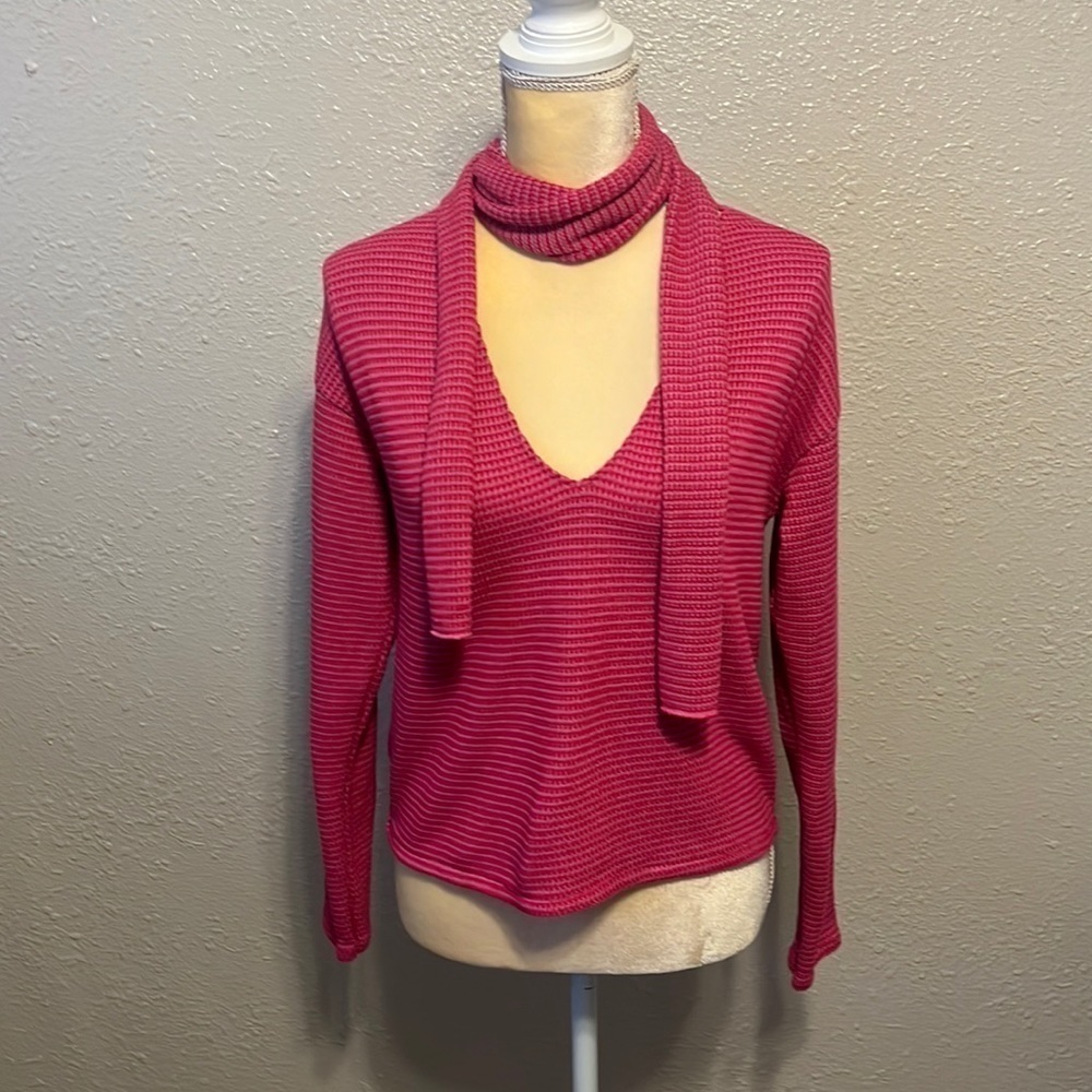 ZARA Pink Wrap Neck V-Neck Blouse Size S‎